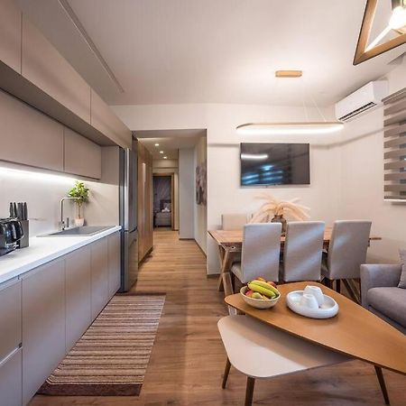 Amalia'S Luxury Apartment 2 イラクリオン エクステリア 写真