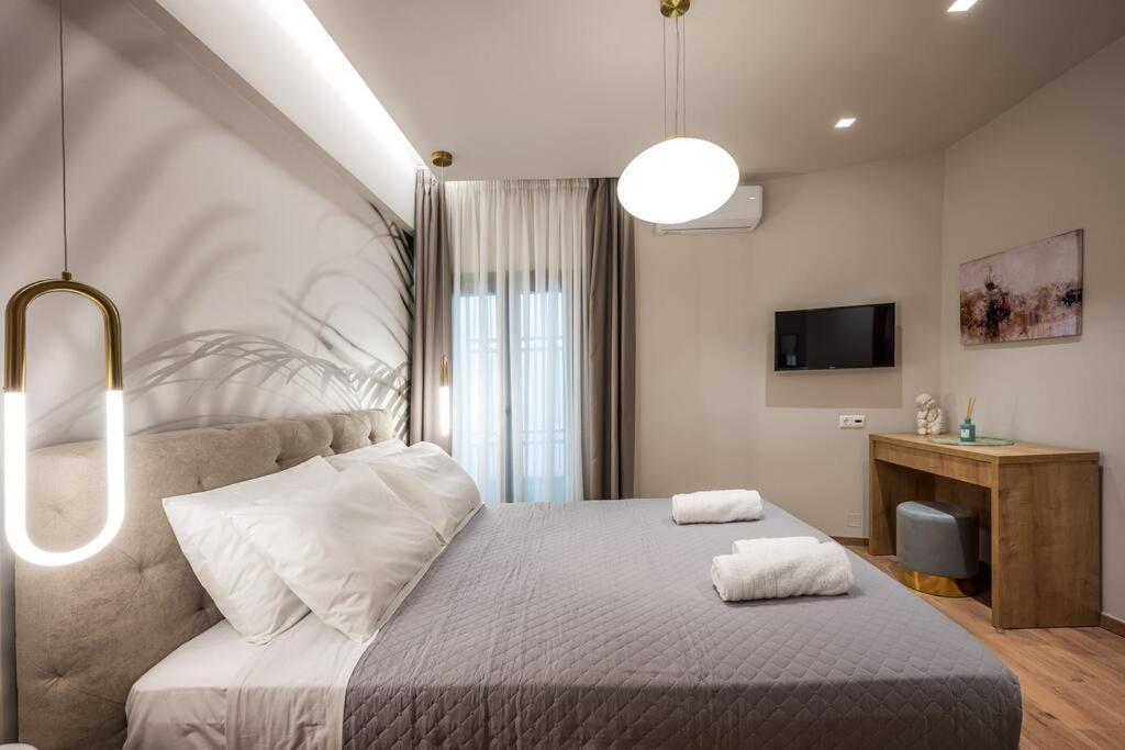 Amalia'S Luxury Apartment 2 イラクリオン エクステリア 写真